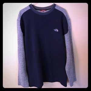 MENS NORTH FACE SWEATER IN EXCELLENT CONDITION